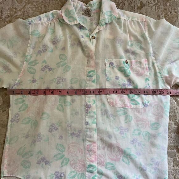 Vintage 80s Pastel Floral Button Down Blouse | Chic Changeables | Size Small - Picture 7 of 10